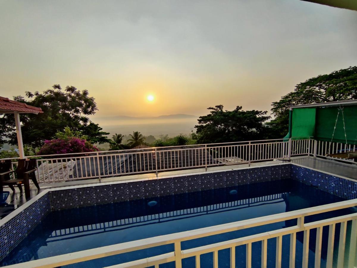 Whitehouse Homestay By Oxystays Hospitality Alībāg Extérieur photo