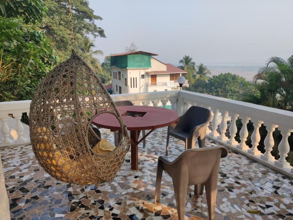 Whitehouse Homestay By Oxystays Hospitality Alībāg Extérieur photo