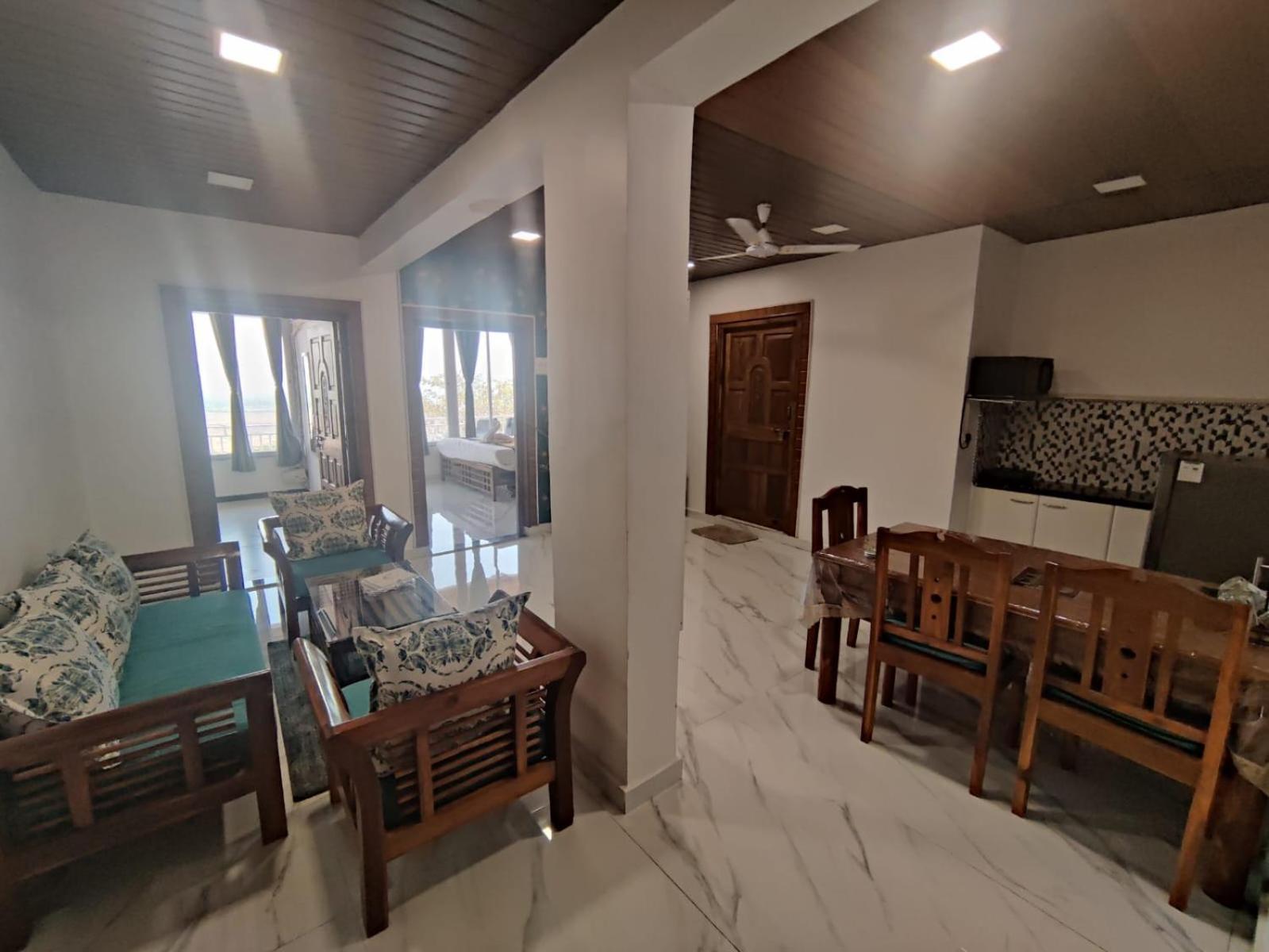 Whitehouse Homestay By Oxystays Hospitality Alībāg Extérieur photo