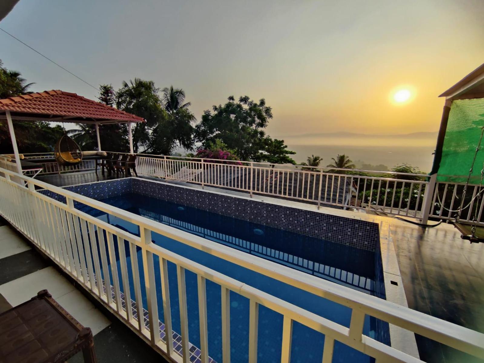 Whitehouse Homestay By Oxystays Hospitality Alībāg Extérieur photo