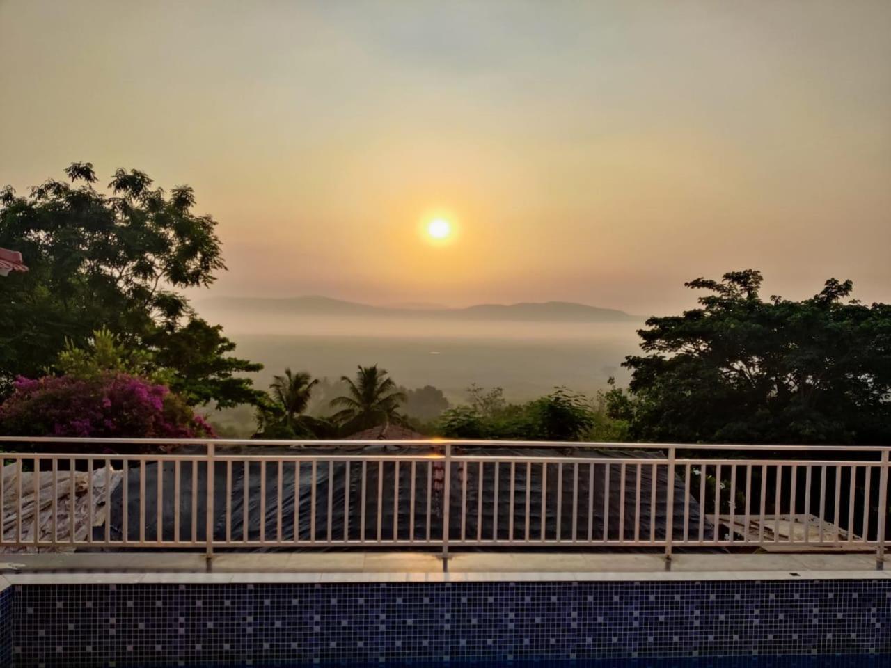 Whitehouse Homestay By Oxystays Hospitality Alībāg Extérieur photo
